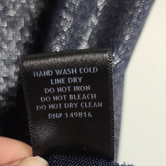 FORE Blue Shimmer Metallic Women's Short Sleeve Top Size Large - Picture 4 of 16